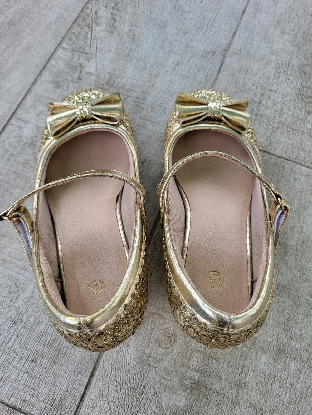 Girls' Gold Glitter Mary Jane Shoes with Bow Size 12.5